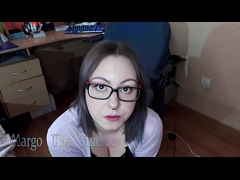 ❤️ Nighean gnèitheach le speuclairean a’ suirghe Dildo gu domhainn air a’ chamara ❤ Pornografach aig gd.https-tubsexer.ru